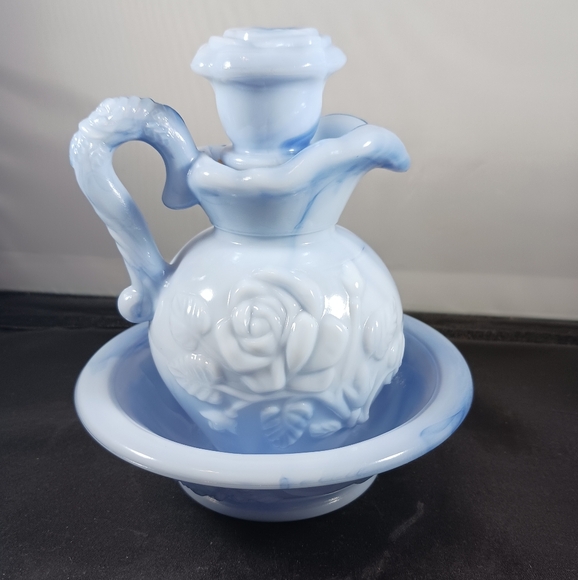 Vintage 1978 Avon VICTORIANA Blue Slag Milk Glass BOWL & PITCHER Empty - Picture 1 of 15